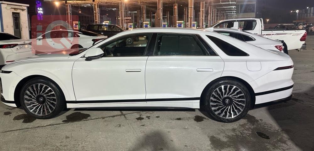 هيونداي أزيرا